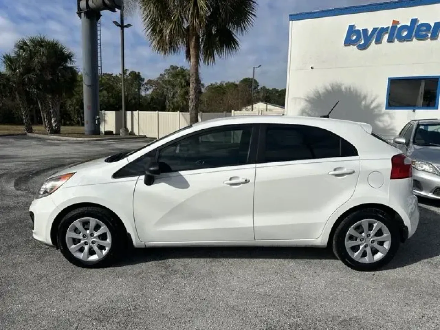 2013 Kia Rio (KNADM5A39D6) with an Other engine, AUTOMATIC transmission, located at 8829 US Hwy 19, Port Richey, FL, 34668, (727) 264-1107, 28.285917, -82.717346 - ### Discover Your Next Adventure with the 2013 Kia Rio at Byrider Florida #162!<br /> <br /> Are you ready to elevate your commuting experience or embark on unforgettable weekend adventures? The 2013 Kia Rio, available now at Byrider Florida #162, is your perfect companion for both daily drives and - Photo#1