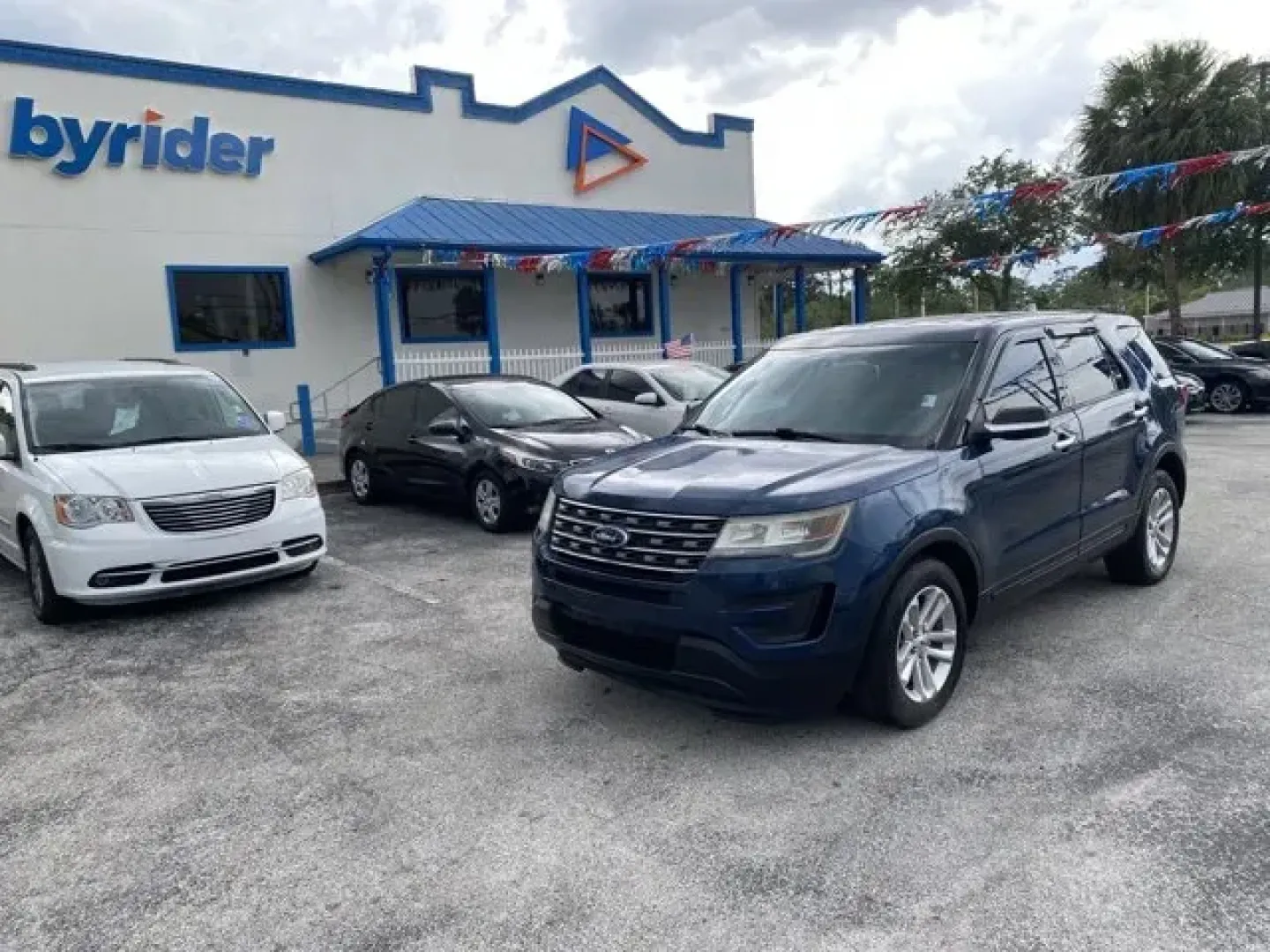 2016 Ford Explorer (1FM5K7B81GG) with an Other engine, AUTOMATIC transmission, located at 8829 US Hwy 19, Port Richey, FL, 34668, (727) 264-1107, 28.285917, -82.717346 - KBB.com 5-Year Cost to Own Awards. Delivers 24 Highway MPG and 17 City MPG! This Ford Explorer boasts a Regular Unleaded V-6 3.5 L/213 engine powering this Automatic transmission. Wheels: 18 Painted Aluminum, Trip Computer, Transmission: 6-Speed SelectShift Automatic.*This Ford Explorer Comes Equipp - Photo#0