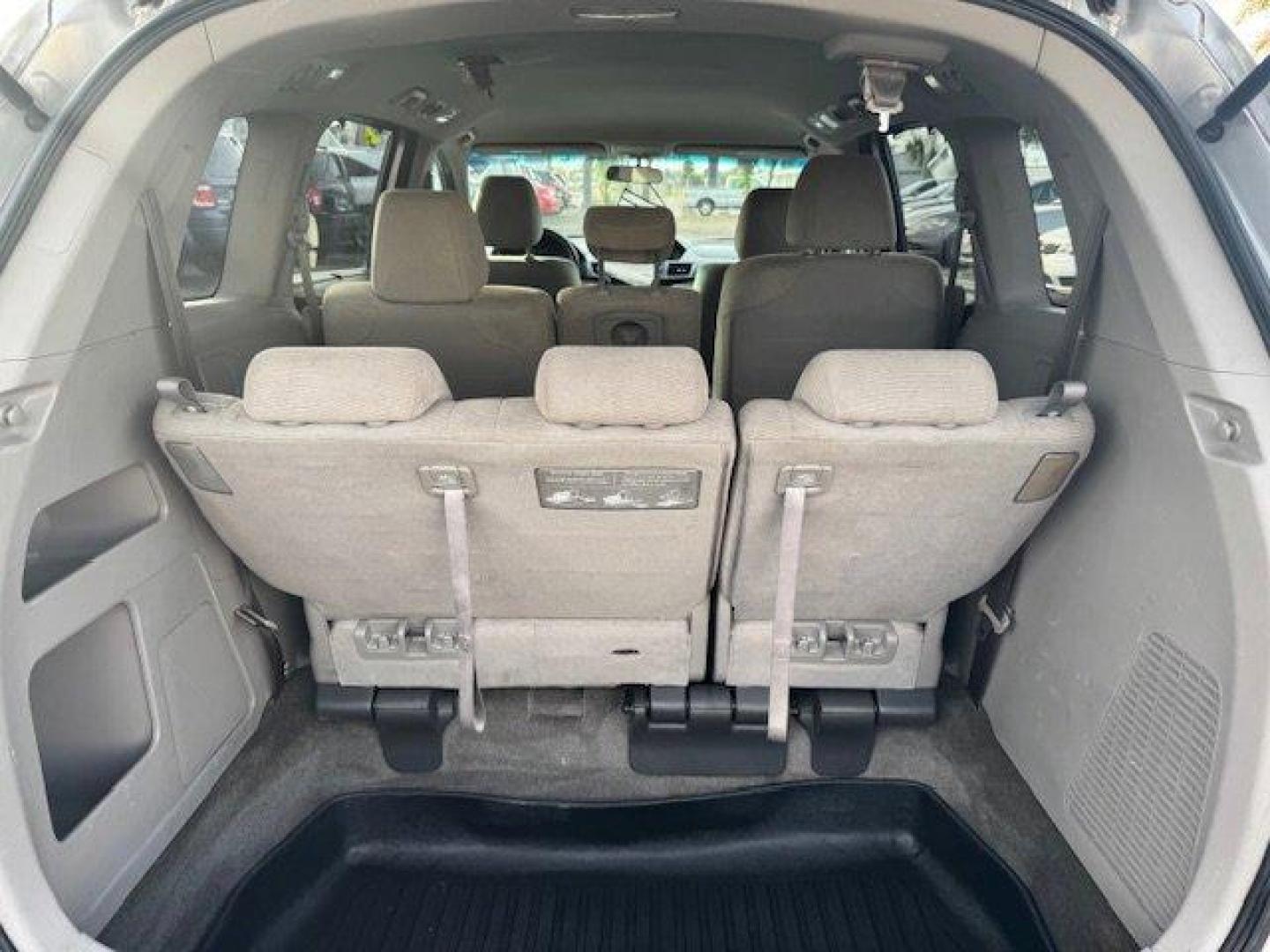 2010 Honda Odyssey (5FNRL3H60AB) with an Other engine, AUTOMATIC transmission, located at 7701 Park Blvd., Pinellas Park, FL, 33781, (727) 369-7777, 27.839552, -82.747284 - KBB.com 10 Best Used Family Cars Under $15,000. Only 155,576 Miles! Boasts 25 Highway MPG and 17 City MPG! This Honda Odyssey boasts a Gas V6 3.5L/ engine powering this Automatic transmission. XM Radio (subscription required), Warning lights -inc: low-fuel, low-oil pressure, door/tailgate open, pass - Photo#8