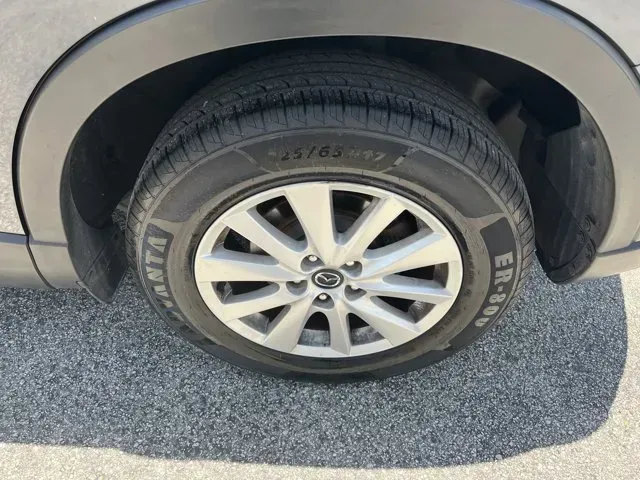 2013 Mazda CX-5 (JM3KE2CEXD0) with an Other engine, AUTOMATIC transmission, located at 1285 Cassat Ave, Jacksonville, FL, 32205, (904) 425-3000, 30.299780, -81.732430 - **Discover Your Next Adventure with the 2013 Mazda CX-5 at Byrider Florida #139**<br /> <br /> Are you seeking a reliable vehicle that can keep up with your busy lifestyle, whether you're commuting to work, running errands, or embarking on weekend adventures? The 2013 Mazda CX-5 is the perfect SUV f - Photo#5