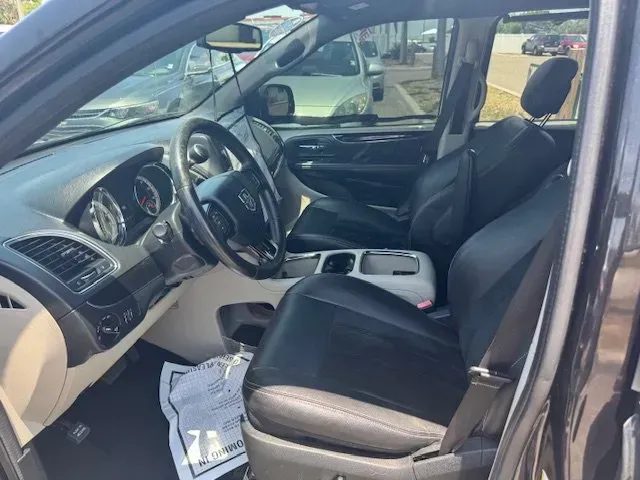 2017 Dodge Grand Caravan (2C4RDGCG9HR) with an Other engine, AUTOMATIC transmission, located at 7701 Park Blvd., Pinellas Park, FL, 33781, (727) 369-7777, 27.839552, -82.747284 - **Discover Your Next Family Adventure in This 2017 Dodge Grand Caravan!**<br /> <br /> Are you in search of the perfect vehicle to accommodate your growing family or support your busy lifestyle? Look no further than this stunning 2017 Dodge Grand Caravan, available now at Byrider Florida #154 in Pin - Photo#5