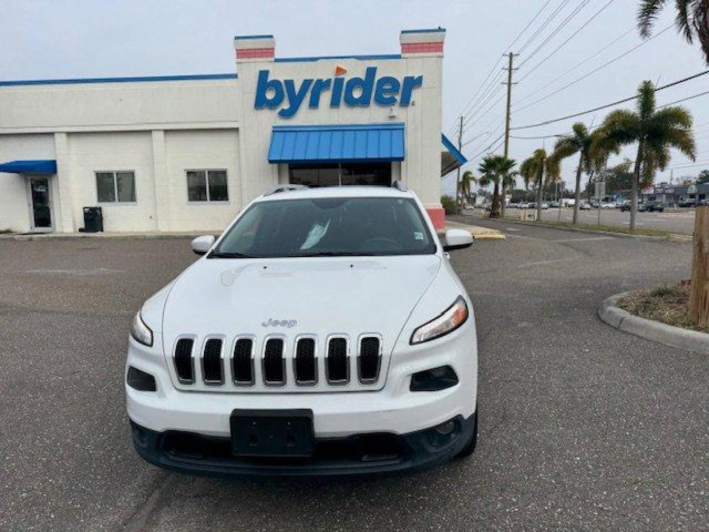 2016 Jeep Cherokee (1C4PJLCB4GW) with an Other engine, AUTOMATIC transmission, located at 7701 Park Blvd., Pinellas Park, FL, 33781, (727) 369-7777, 27.839552, -82.747284 - Delivers 31 Highway MPG and 22 City MPG! This Jeep Cherokee delivers a Regular Unleaded I-4 2.4 L/144 engine powering this Automatic transmission. TRANSMISSION: 9-SPEED 948TE AUTOMATIC (STD), SIRIUSXM SATELLITE RADIO (subscription required), RADIO: UCONNECT 8.4 -inc: Nav Capable! See Dealer For Deta - Photo#1