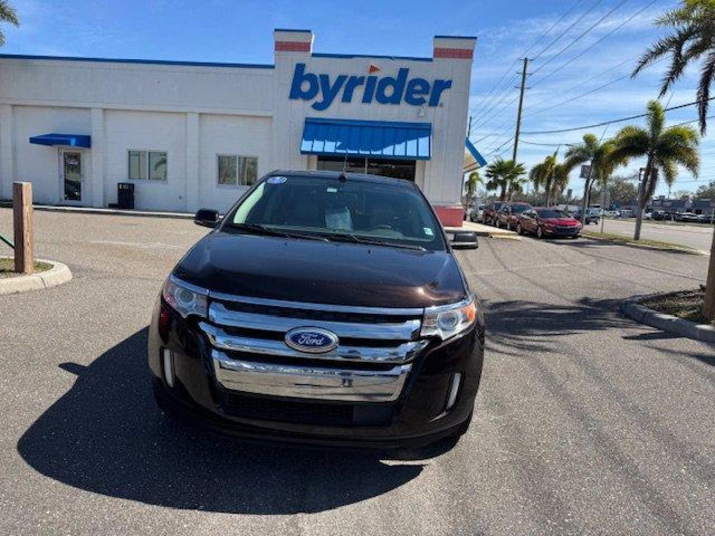2014 Ford Edge (2FMDK3AK2EB) with an Other engine, AUTOMATIC transmission, located at 7701 Park Blvd., Pinellas Park, FL, 33781, (727) 369-7777, 27.839552, -82.747284 - KBB.com Brand Image Awards. Only 131,220 Miles! Delivers 26 Highway MPG and 18 City MPG! This Ford Edge delivers a Regular Unleaded V-6 3.7 L/227 engine powering this Automatic transmission. Wheels: 22 Polished Aluminum -inc: tuxedo black spoke accents and locking lug nuts (shipped to the dealer via - Photo#1