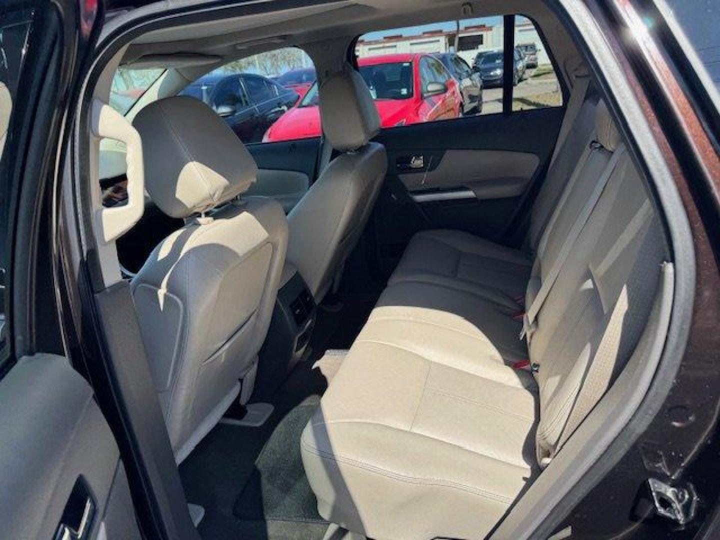 2014 Ford Edge (2FMDK3AK2EB) with an Other engine, AUTOMATIC transmission, located at 7701 Park Blvd., Pinellas Park, FL, 33781, (727) 369-7777, 27.839552, -82.747284 - KBB.com Brand Image Awards. Only 131,220 Miles! Delivers 26 Highway MPG and 18 City MPG! This Ford Edge delivers a Regular Unleaded V-6 3.7 L/227 engine powering this Automatic transmission. Wheels: 22 Polished Aluminum -inc: tuxedo black spoke accents and locking lug nuts (shipped to the dealer via - Photo#5