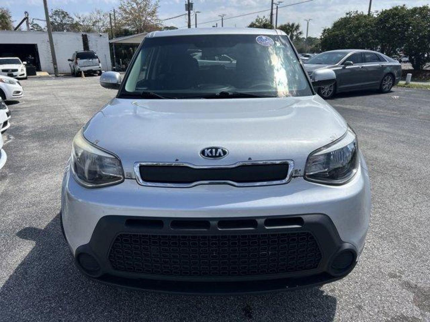2016 Kia Soul (KNDJN2A23G7) with an Other engine, AUTOMATIC transmission, located at 1285 Cassat Ave, Jacksonville, FL, 32205, (904) 425-3000, 30.299780, -81.732430 - IIHS Top Safety Pick. Only 91,595 Miles! Boasts 30 Highway MPG and 24 City MPG! This Kia Soul delivers a Regular Unleaded I-4 1.6 L/97 engine powering this Automatic transmission. EC MIRROR W/COMPASS and HOMELINK, CARPETED FLOOR MATS, CARGO TRAY.*This Kia Soul Comes Equipped with These Options *CA - Photo#1