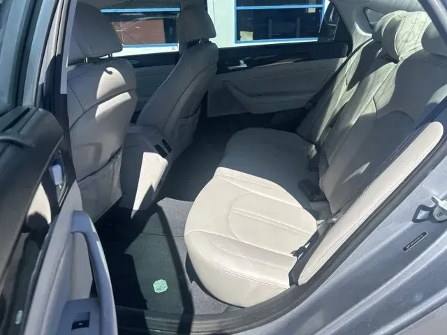 2015 Hyundai Sonata (5NPE34AF5FH) with an Other engine, AUTOMATIC transmission, located at 1285 Cassat Ave, Jacksonville, FL, 32205, (904) 425-3000, 30.299780, -81.732430 - ### Discover the Perfect Blend of Comfort and Reliability with the 2015 Hyundai Sonata at Byrider Florida #139<br /> <br /> Are you a budget-conscious buyer searching for a dependable sedan that fits your active lifestyle? Look no further! The 2015 Hyundai Sonata is the ideal vehicle for daily commu - Photo#9