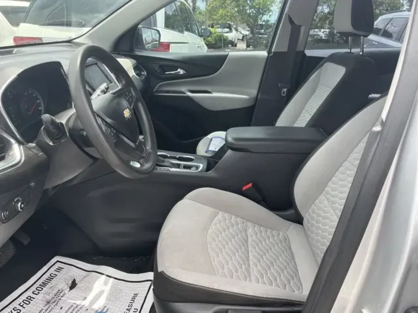 2020 Chevrolet Equinox (3GNAXHEV6LS) with an Other engine, AUTOMATIC transmission, located at 1285 Cassat Ave, Jacksonville, FL, 32205, (904) 425-3000, 30.299780, -81.732430 - **Embrace Your Adventurous Spirit with the 2020 Chevrolet Equinox at Byrider Florida #139** <br /> <br /> Are you ready to elevate your daily commute or embark on your next weekend adventure? The 2020 Chevrolet Equinox, available at Byrider Florida #139 in Jacksonville, FL, is the perfect companion - Photo#9