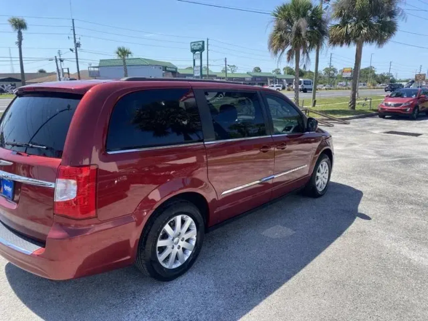 2014 Chrysler Town and Country (2C4RC1BG1ER) with an Other engine, AUTOMATIC transmission, located at 8829 US Hwy 19, Port Richey, FL, 34668, (727) 264-1107, 28.285917, -82.717346 - **Discover Your Family's Next Adventure with the 2014 Chrysler Town and Country at Byrider Florida #162!**<br /> <br /> Are you looking for a reliable and spacious vehicle that's perfect for family road trips, weekend getaways, or those busy weekday commutes? Look no further! The 2014 Chrysler Town - Photo#3