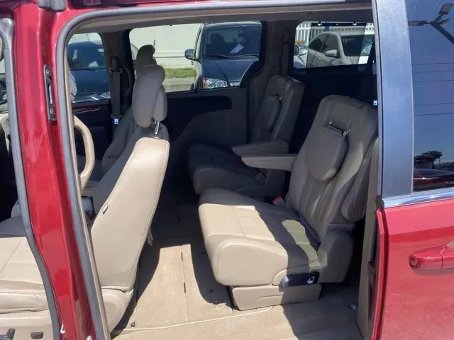 2014 Chrysler Town and Country (2C4RC1BG1ER) with an Other engine, AUTOMATIC transmission, located at 8829 US Hwy 19, Port Richey, FL, 34668, (727) 264-1107, 28.285917, -82.717346 - **Discover Your Family's Next Adventure with the 2014 Chrysler Town and Country at Byrider Florida #162!**<br /> <br /> Are you looking for a reliable and spacious vehicle that's perfect for family road trips, weekend getaways, or those busy weekday commutes? Look no further! The 2014 Chrysler Town - Photo#7