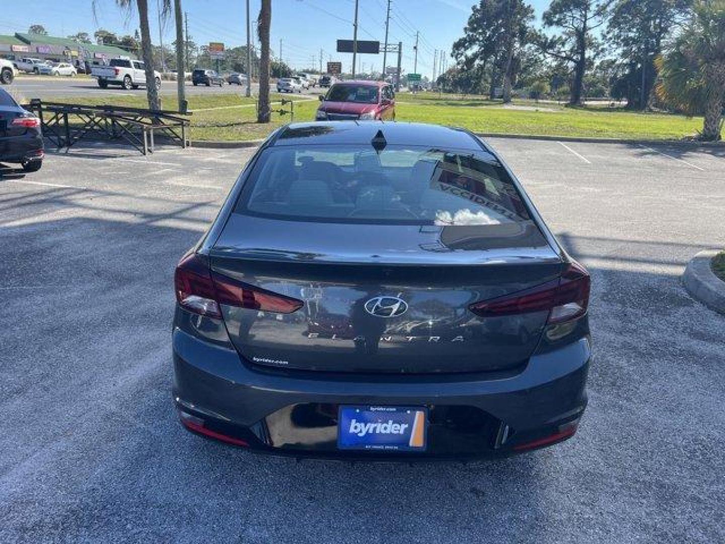 2020 Hyundai Elantra (5NPD84LF7LH) with an Other engine, AUTOMATIC transmission, located at 8829 US Hwy 19, Port Richey, FL, 34668, (727) 264-1107, 28.285917, -82.717346 - Boasts 40 Highway MPG and 30 City MPG! This Hyundai Elantra boasts a Regular Unleaded I-4 2.0 L/122 engine powering this Variable transmission. PORTOFINO GRAY, OPTION GROUP 01 -inc: standard equipment, GRAY, PREMIUM CLOTH SEAT TRIM.* This Hyundai Elantra Features the Following Options *Window Grid A - Photo#4