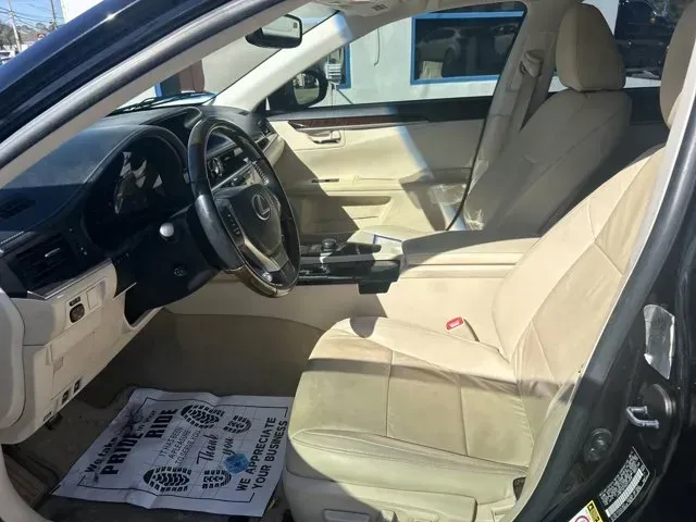 2013 Lexus ES 350 (JTHBK1GG7D2) with an Other engine, AUTOMATIC transmission, located at 1285 Cassat Ave, Jacksonville, FL, 32205, (904) 425-3000, 30.299780, -81.732430 - **Discover Unmatched Comfort and Style with the 2013 Lexus ES 350 at Byrider Florida #139 in Jacksonville, FL!**<br /> <br /> Are you in search of a vehicle that effortlessly blends luxury with practicality? Look no further than the stunning 2013 Lexus ES 350, now available at Byrider Florida #139, - Photo#9