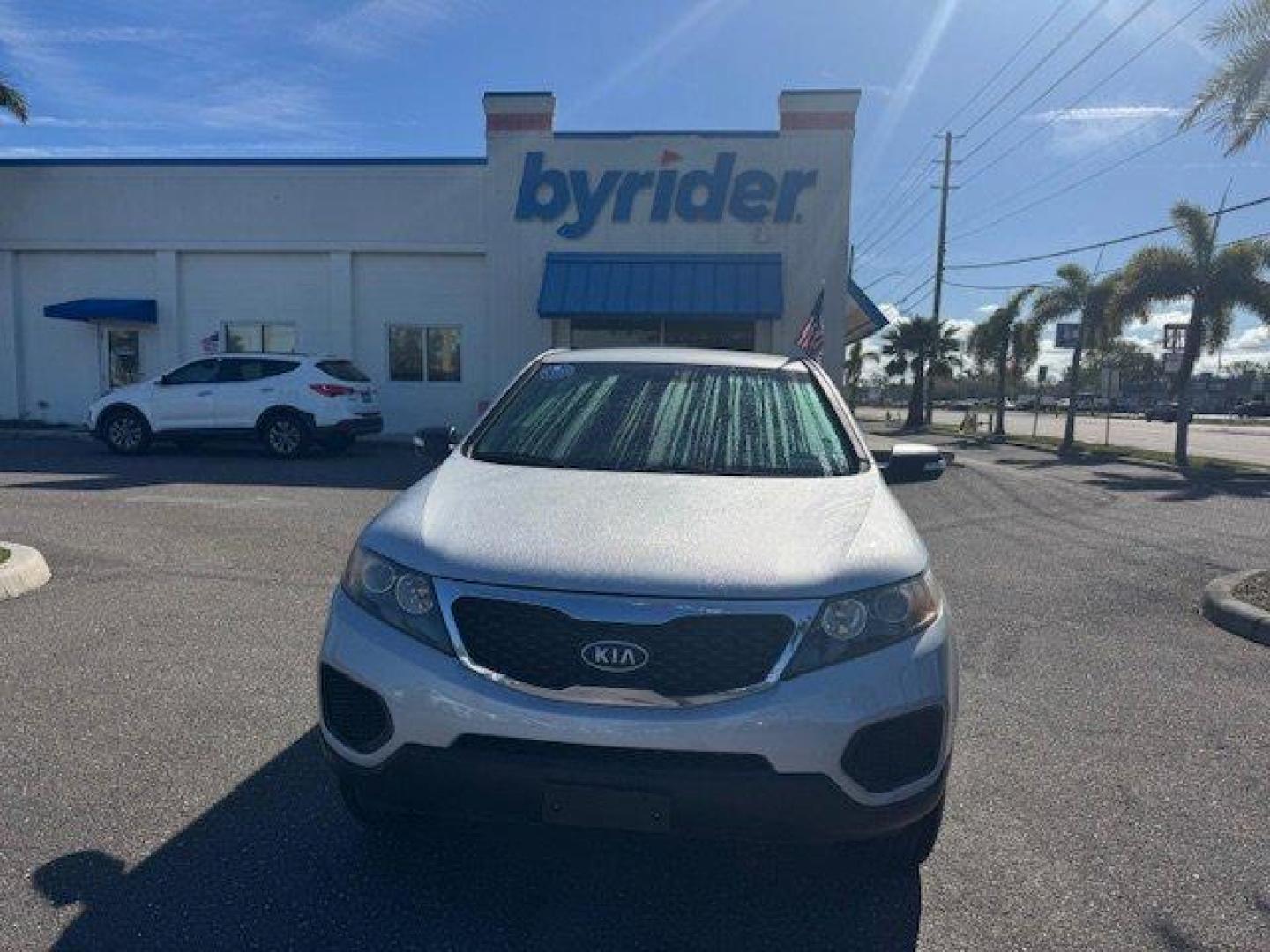 2011 Kia Sorento (5XYKT3A12BG) with an Other engine, AUTOMATIC transmission, located at 7701 Park Blvd., Pinellas Park, FL, 33781, (727) 369-7777, 27.839552, -82.747284 - IIHS Top Safety Pick (built after 3/10). Only 140,534 Miles! Scores 29 Highway MPG and 21 City MPG! This Kia Sorento delivers a Gas I4 2.4L/144 engine powering this Automatic transmission. BRIGHT SILVER, BLACK, SEAT TRIM, Variable intermittent front windshield wipers.* This Kia Sorento Features the - Photo#1