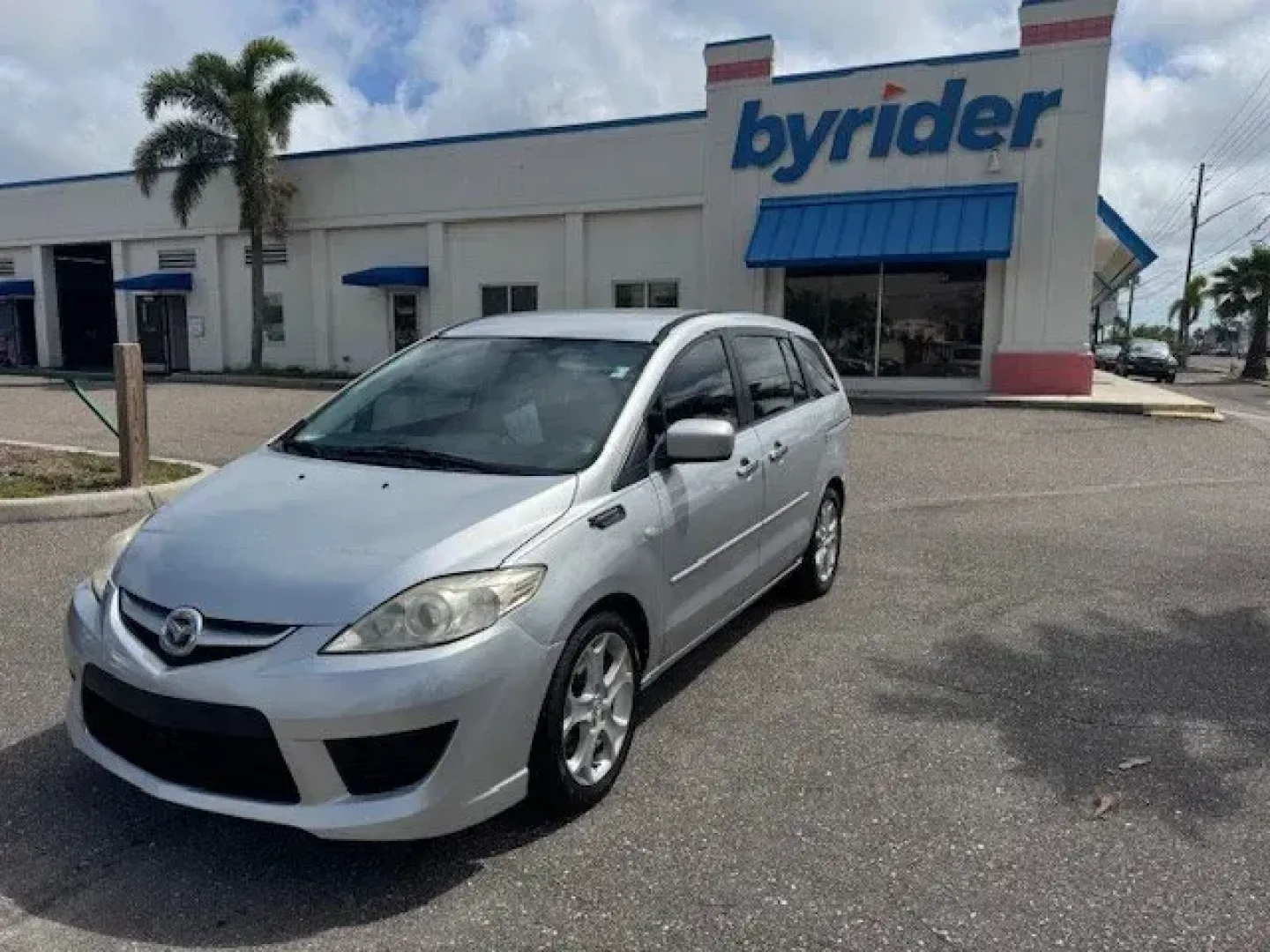 2009 Mazda Mazda5 (JM1CR293790) with an Other engine, AUTOMATIC transmission, located at 7701 Park Blvd., Pinellas Park, FL, 33781, (727) 369-7777, 27.839552, -82.747284 - **Discover Your Next Adventure with the 2009 Mazda5 at Byrider Florida #154!**<br /> <br /> Are you searching for the perfect vehicle that balances space, comfort, and reliability? Look no further than the **2009 Mazda5**, an ideal choice for growing families or anyone needing extra room for their d - Photo#1