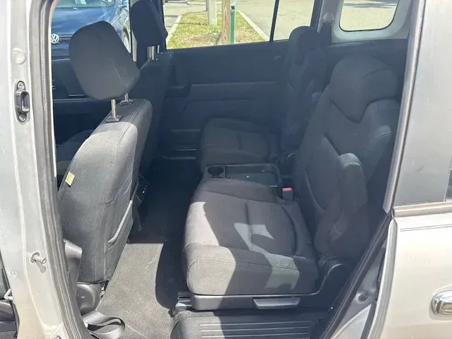 2009 Mazda Mazda5 (JM1CR293790) with an Other engine, AUTOMATIC transmission, located at 7701 Park Blvd., Pinellas Park, FL, 33781, (727) 369-7777, 27.839552, -82.747284 - **Discover Your Next Adventure with the 2009 Mazda5 at Byrider Florida #154!**<br /> <br /> Are you searching for the perfect vehicle that balances space, comfort, and reliability? Look no further than the **2009 Mazda5**, an ideal choice for growing families or anyone needing extra room for their d - Photo#6