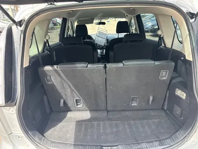 2009 Mazda Mazda5 (JM1CR293790) with an Other engine, AUTOMATIC transmission, located at 7701 Park Blvd., Pinellas Park, FL, 33781, (727) 369-7777, 27.839552, -82.747284 - **Discover Your Next Adventure with the 2009 Mazda5 at Byrider Florida #154!**<br /> <br /> Are you searching for the perfect vehicle that balances space, comfort, and reliability? Look no further than the **2009 Mazda5**, an ideal choice for growing families or anyone needing extra room for their d - Photo#8