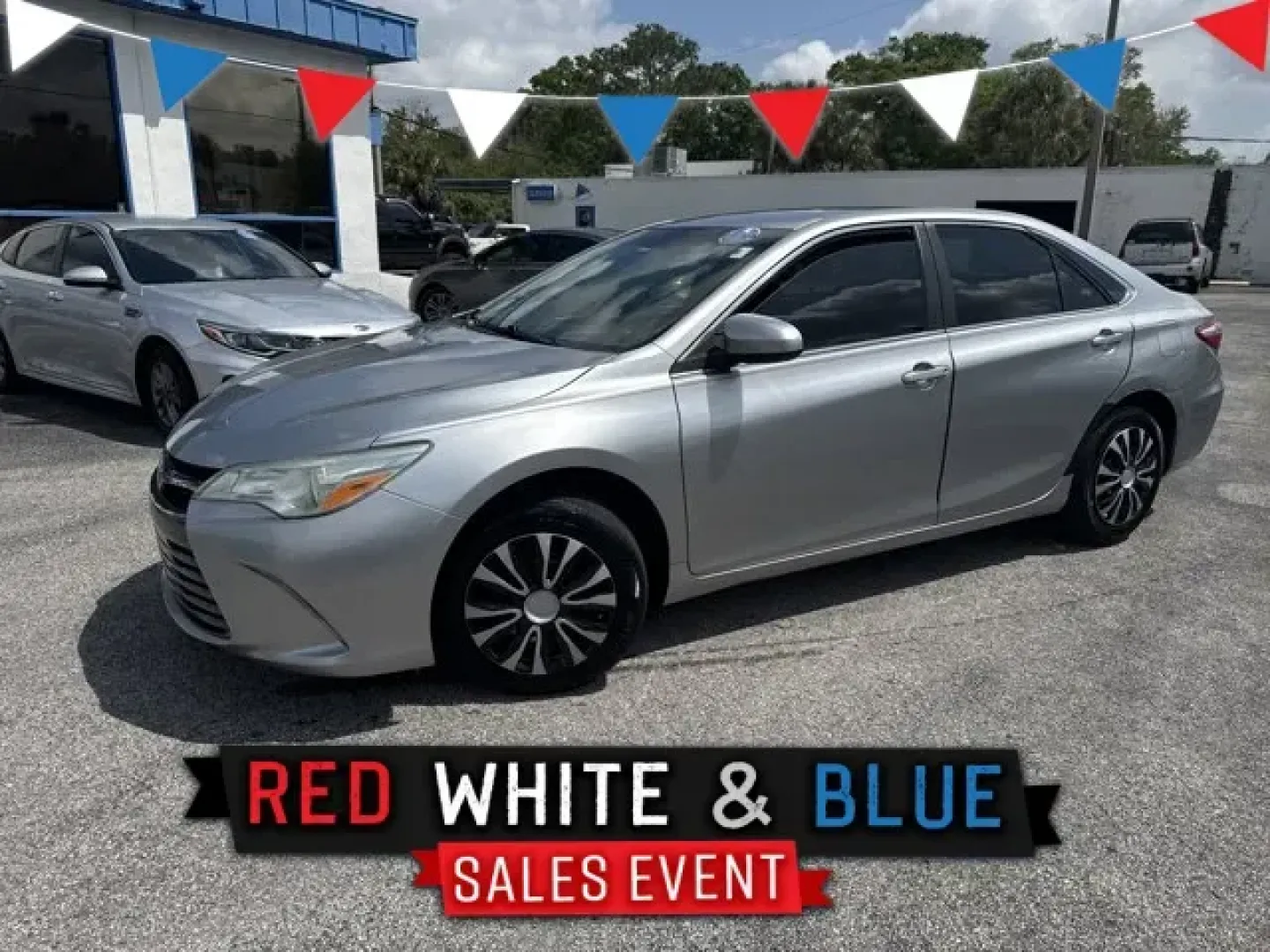2015 Toyota Camry (4T4BF1FK2FR) with an Other engine, AUTOMATIC transmission, located at 1285 Cassat Ave, Jacksonville, FL, 32205, (904) 425-3000, 30.299780, -81.732430 - **Discover the Perfect Blend of Comfort and Reliability with the 2015 Toyota Camry at Byrider Florida #139**<br /> <br /> Are you in search of a dependable vehicle that fits your busy lifestyle? Look no further than this 2015 Toyota Camry, available now at Byrider Florida #139 in Jacksonville, FL. T - Photo#0