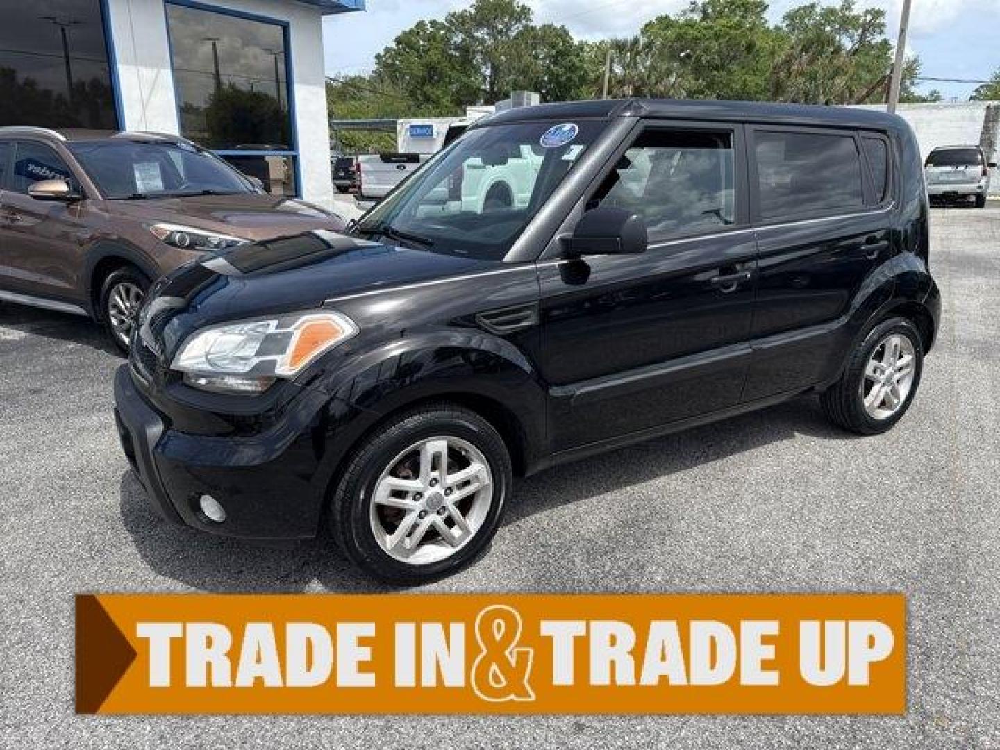 2011 Kia Soul (KNDJT2A2XB7) with an Other engine, AUTOMATIC transmission, located at 1285 Cassat Ave, Jacksonville, FL, 32205, (904) 425-3000, 30.299780, -81.732430 - IIHS Top Safety Pick. Only 123,135 Miles! Delivers 30 Highway MPG and 24 City MPG! This Kia Soul boasts a Gas I4 2.0L/121 engine powering this Automatic transmission. WHEEL LOCKS, SHADOW, PWR MOONROOF W/FOG LIGHTS.* This Kia Soul Features the Following Options *AUDIO PKG -inc: 315-watt amp, center s - Photo#0