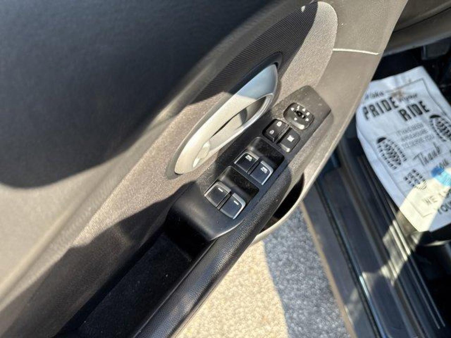 2018 Kia Soul (KNDJP3A57J7) with an Other engine, AUTOMATIC transmission, located at 1285 Cassat Ave, Jacksonville, FL, 32205, (904) 425-3000, 30.299780, -81.732430 - KBB.com 10 Best Used Compact Cars Under $15,000. Scores 30 Highway MPG and 25 City MPG! This Kia Soul delivers a Regular Unleaded I-4 2.0 L/122 engine powering this Automatic transmission. MYSTERIOUS BLUE, CARPETED FLOOR MAT, BLACK, CLOTH SEAT TRIM.*This Kia Soul Comes Equipped with These Options *W - Photo#7