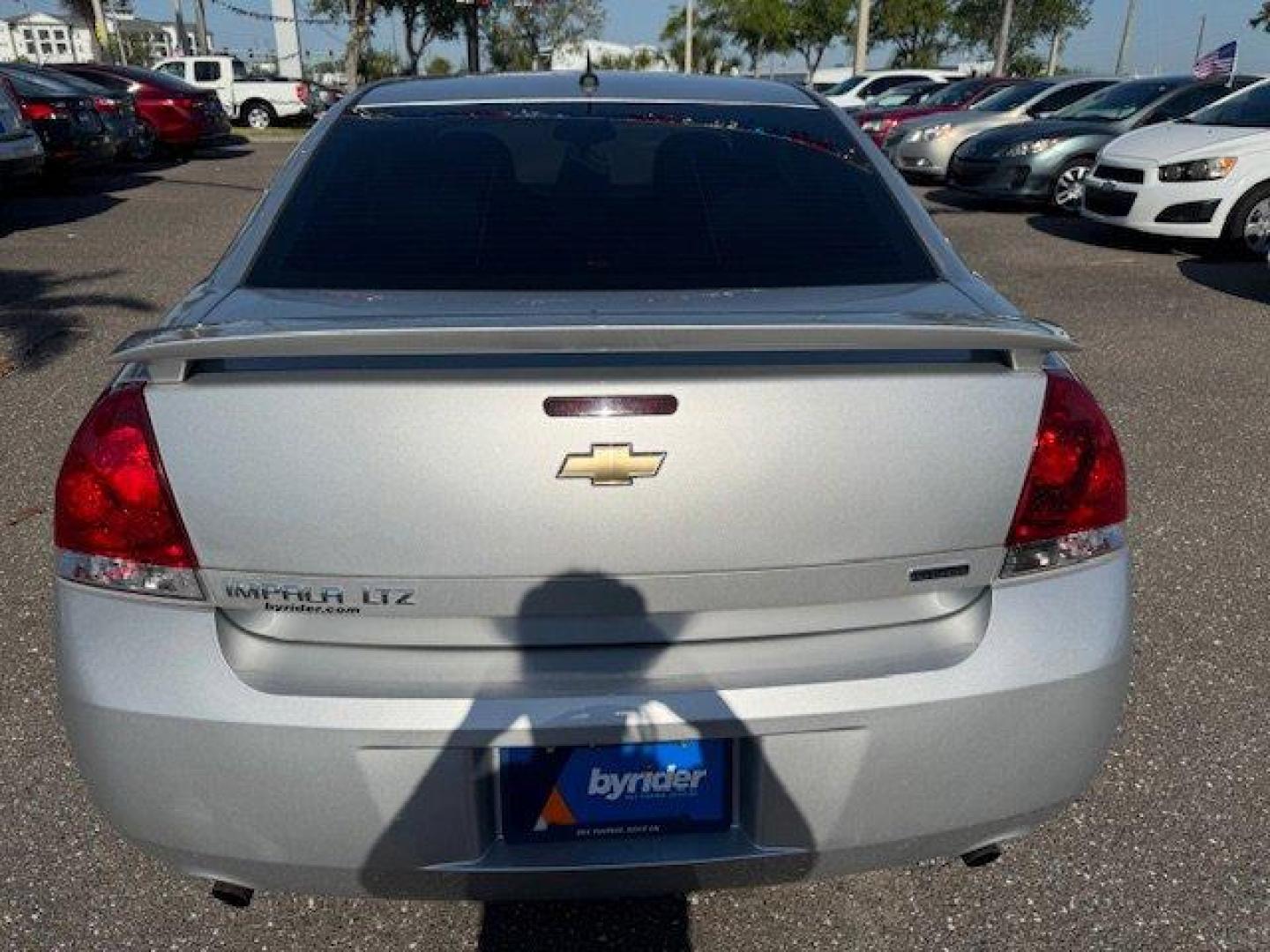 2015 Chevrolet Impala Limited (2G1WC5E37F1) with an Other engine, AUTOMATIC transmission, located at 7701 Park Blvd., Pinellas Park, FL, 33781, (727) 369-7777, 27.839552, -82.747284 - Boasts 30 Highway MPG and 18 City MPG! This Chevrolet Impala Limited boasts a Gas/Ethanol V6 3.6L/217 engine powering this Automatic transmission. TRANSMISSION, 6-SPEED AUTOMATIC, ELECTRONICALLY CONTROLLED WITH OVERDRIVE (STD), SUNROOF, POWER with sunshade, SILVER ICE METALLIC.* This Chevrolet Impal - Photo#3