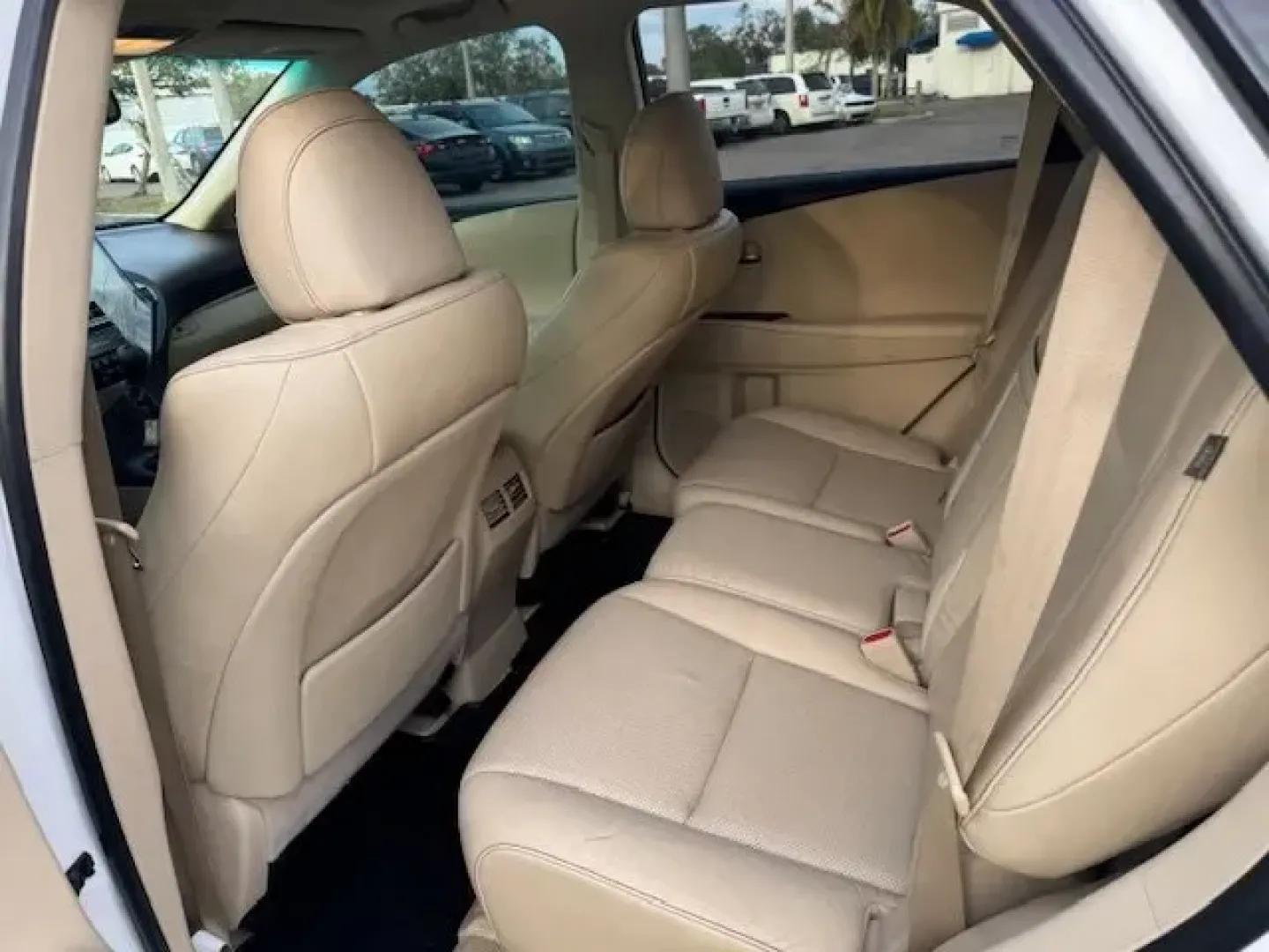 2015 Lexus RX 350 (2T2ZK1BA1FC) with an Other engine, AUTOMATIC transmission, located at 1285 Cassat Ave, Jacksonville, FL, 32205, (904) 425-3000, 30.299780, -81.732430 - **Discover Your Next Adventure with the 2015 Lexus RX 350 Perfect for Family Road Trips and Daily Commutes!**<br /> <br /> Are you in search of a versatile SUV that balances luxury, space, and reliability? Look no further than this stunning 2015 Lexus RX 350, now available at Byrider Florida #139 i - Photo#7