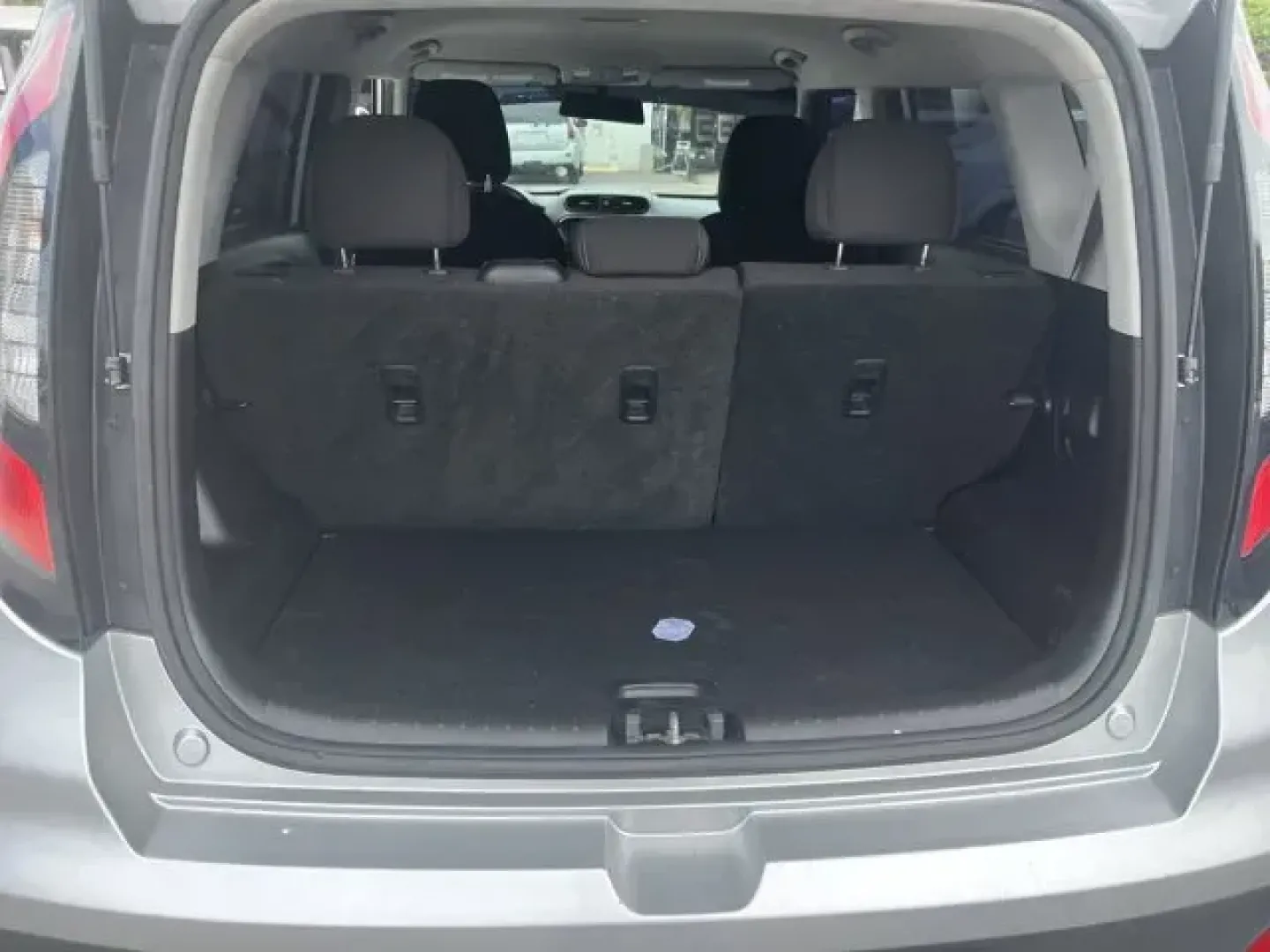 2017 Kia Soul (KNDJN2A22H7) with an Other engine, MANUAL transmission, located at 1285 Cassat Ave, Jacksonville, FL, 32205, (904) 425-3000, 30.299780, -81.732430 - **Discover Your Next Adventure with the 2017 Kia Soul at Byrider Florida #139!**<br /> <br /> Are you searching for a versatile and stylish vehicle that seamlessly fits into your active lifestyle? Look no further! The 2017 Kia Soul, available now at Byrider Florida #139, is the perfect companion for - Photo#7