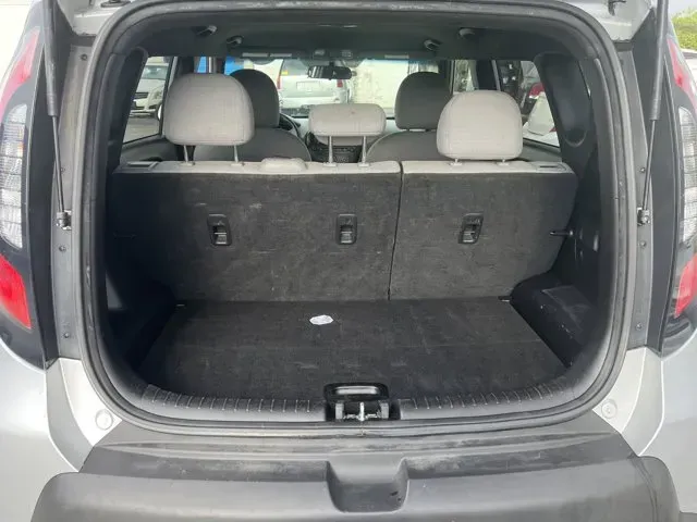 2016 Kia Soul (KNDJN2A29G7) with an Other engine, AUTOMATIC transmission, located at 1285 Cassat Ave, Jacksonville, FL, 32205, (904) 425-3000, 30.299780, -81.732430 - Are you searching for a versatile and dependable vehicle that fits seamlessly into your busy lifestyle? Look no further than the 2016 Kia Soul, now available at Byrider Florida #139 in Jacksonville, FL. Whether you need a reliable ride for your daily commute, an adventurous companion for weekend get - Photo#6