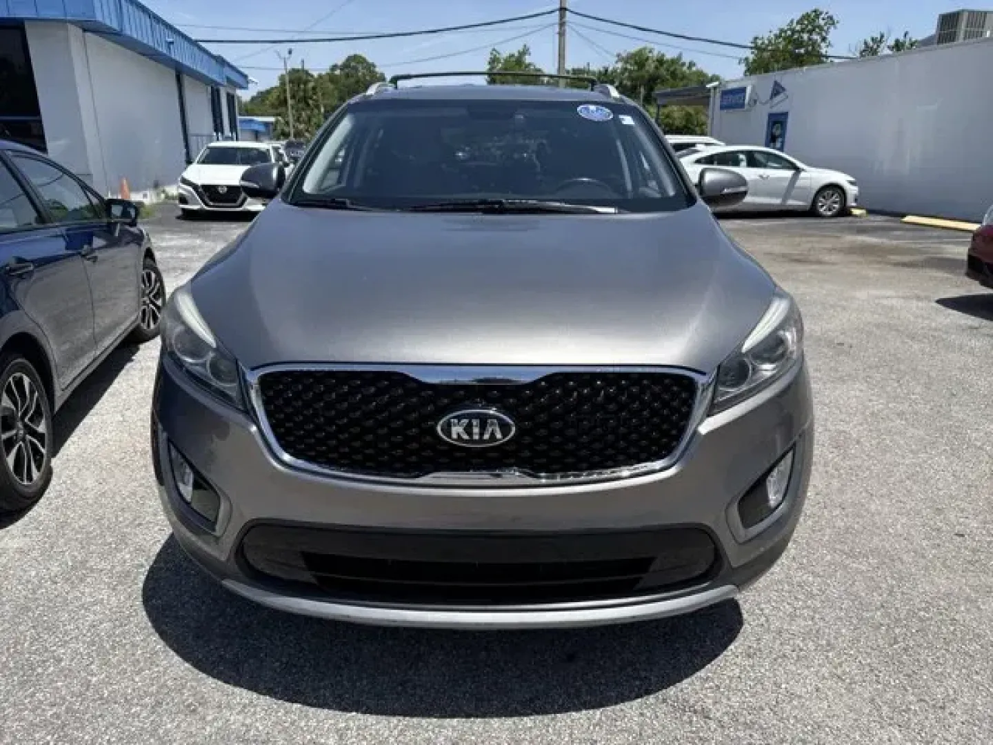 2016 Kia Sorento (5XYPH4A12GG) with an Other engine, AUTOMATIC transmission, located at 1285 Cassat Ave, Jacksonville, FL, 32205, (904) 425-3000, 30.299780, -81.732430 - KBB.com 10 Best Used Midsize SUVs Under $15,000. Delivers 27 Highway MPG and 20 City MPG! This Kia Sorento boasts a Intercooled Turbo Regular Unleaded I-4 2.0 L/122 engine powering this Automatic transmission. WHEEL LOCKS, TITANIUM SILVER, INTERIOR LIGHTING KIT.*This Kia Sorento Comes Equipped with - Photo#2