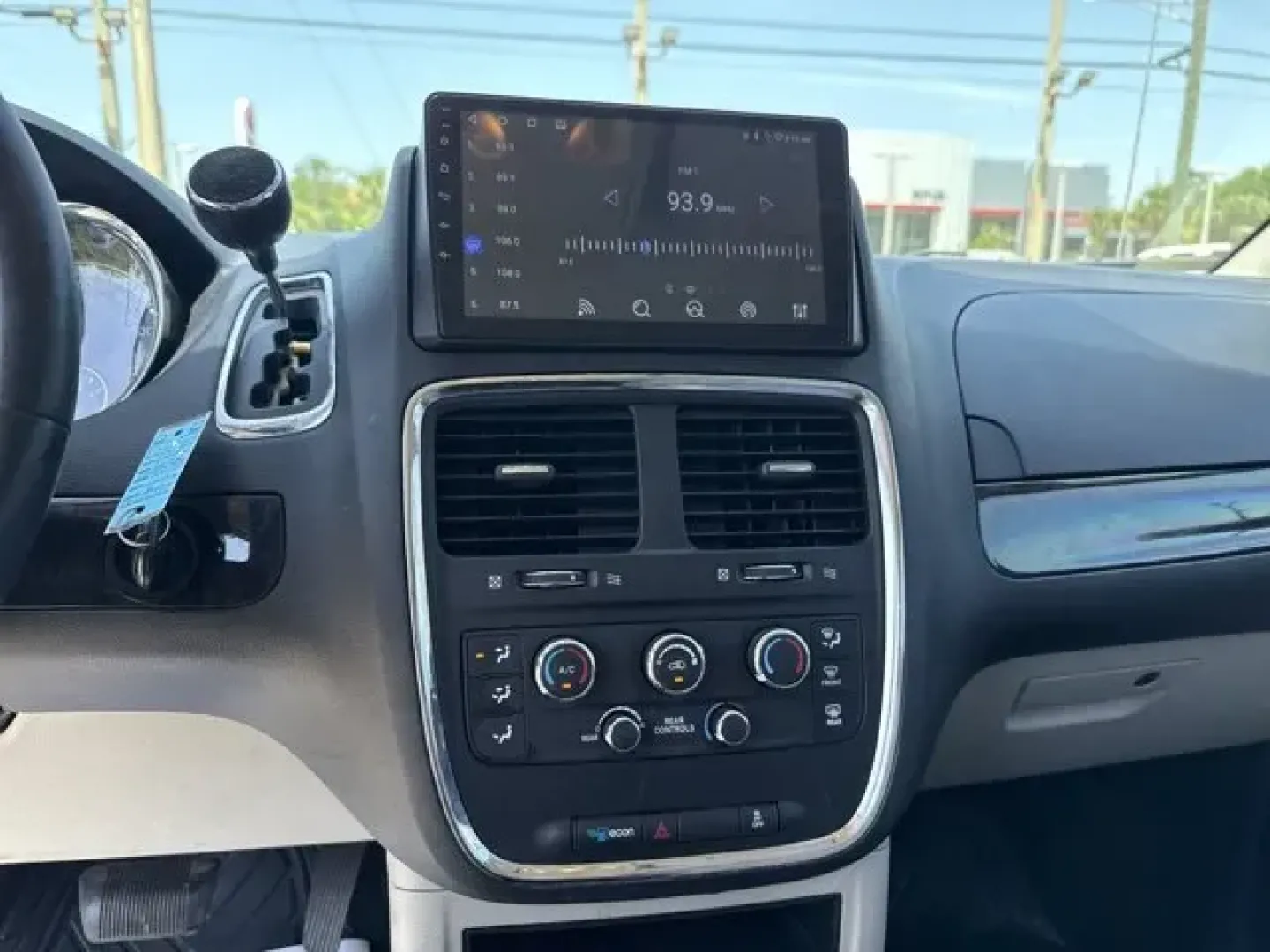 2015 Dodge Grand Caravan (2C4RDGBG9FR) with an Other engine, AUTOMATIC transmission, located at 1285 Cassat Ave, Jacksonville, FL, 32205, (904) 425-3000, 30.299780, -81.732430 - ### Discover Your Next Adventure with the 2015 Dodge Grand Caravan at Byrider Florida #139!<br /> <br /> Are you a growing family in need of a reliable and versatile vehicle? Look no further than the 2015 Dodge Grand Caravan, available now at Byrider Florida #139 in Jacksonville, FL. This spacious v - Photo#13