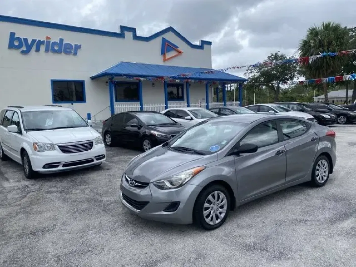 2013 Hyundai Elantra (KMHDH4AE2DU) with an Other engine, AUTOMATIC transmission, located at 8829 US Hwy 19, Port Richey, FL, 34668, (727) 264-1107, 28.285917, -82.717346 - IIHS Top Safety Pick. Only 65,702 Miles! Boasts 38 Highway MPG and 28 City MPG! This Hyundai Elantra boasts a Gas I4 1.8L/110 engine powering this Automatic transmission. TITANIUM GRAY METALLIC, STANDARD EQUIPMENT PKG, REAR BUMPER APPLIQUE.*This Hyundai Elantra Comes Equipped with These Options *IPO - Photo#0
