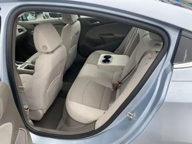 2017 Chevrolet Cruze (1G1BE5SM9H7) with an Other engine, AUTOMATIC transmission, located at 8829 US Hwy 19, Port Richey, FL, 34668, (727) 264-1107, 28.285917, -82.717346 - **Drive Into Adventure with the 2017 Chevrolet Cruze at Byrider Florida #162!**<br /> <br /> Are you searching for the perfect vehicle that effortlessly fits your dynamic lifestyle? Look no further! The 2017 Chevrolet Cruze, available now at Byrider Florida #162 in Port Richey, FL, is your ultimate- Photo#7