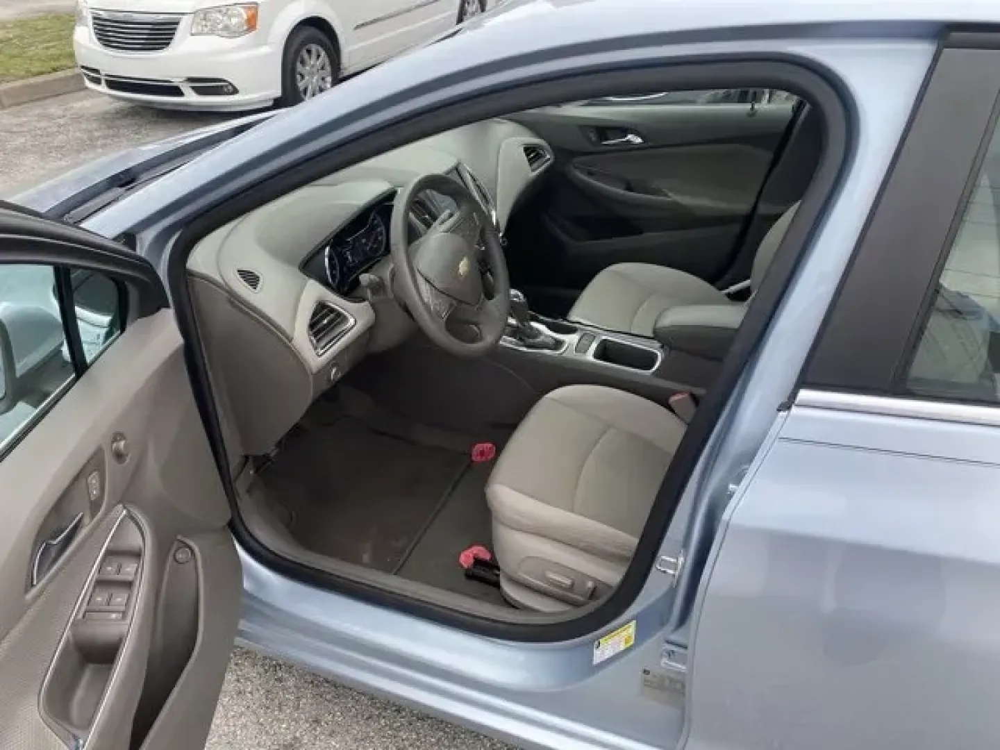 2017 Chevrolet Cruze (1G1BE5SM9H7) with an Other engine, AUTOMATIC transmission, located at 8829 US Hwy 19, Port Richey, FL, 34668, (727) 264-1107, 28.285917, -82.717346 - **Drive Into Adventure with the 2017 Chevrolet Cruze at Byrider Florida #162!**<br /> <br /> Are you searching for the perfect vehicle that effortlessly fits your dynamic lifestyle? Look no further! The 2017 Chevrolet Cruze, available now at Byrider Florida #162 in Port Richey, FL, is your ultimate - Photo#6