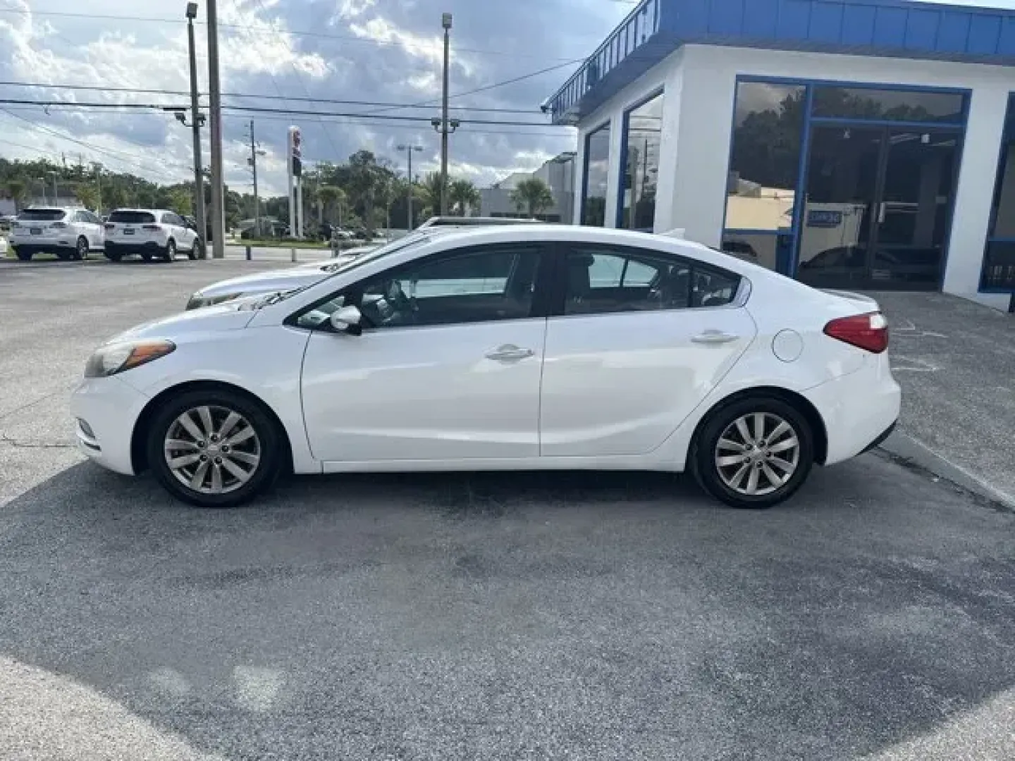 2015 Kia Forte (KNAFX4A8XF5) with an Other engine, AUTOMATIC transmission, located at 1285 Cassat Ave, Jacksonville, FL, 32205, (904) 425-3000, 30.299780, -81.732430 - **Elevate Your Daily Commute with the 2015 Kia Forte - Perfect for Budget-Conscious Buyers!** <br /> <br /> Are you tired of your old, unreliable vehicle? Do you crave an upgrade that won't break the bank? Look no further! The 2015 Kia Forte, now available at Byrider Florida #139 in Jacksonville, i - Photo#3