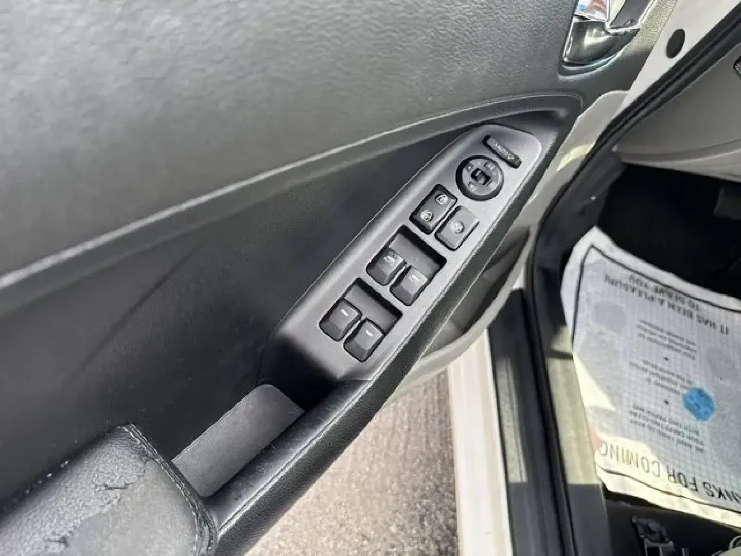 2015 Kia Forte (KNAFX4A8XF5) with an Other engine, AUTOMATIC transmission, located at 1285 Cassat Ave, Jacksonville, FL, 32205, (904) 425-3000, 30.299780, -81.732430 - **Elevate Your Daily Commute with the 2015 Kia Forte - Perfect for Budget-Conscious Buyers!** <br /> <br /> Are you tired of your old, unreliable vehicle? Do you crave an upgrade that won't break the bank? Look no further! The 2015 Kia Forte, now available at Byrider Florida #139 in Jacksonville, i - Photo#8