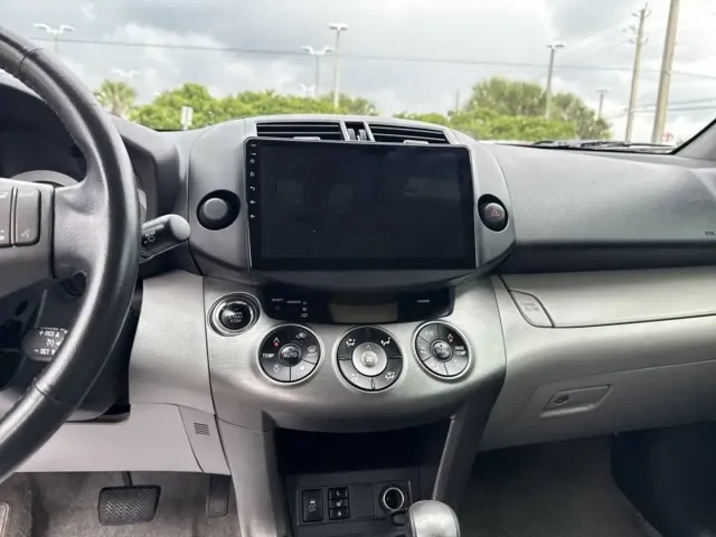 2011 Toyota RAV4 (JTMYF4DV2B5) with an Other engine, AUTOMATIC transmission, located at 1285 Cassat Ave, Jacksonville, FL, 32205, (904) 425-3000, 30.299780, -81.732430 - KBB.com 10 Best Used Family Cars Under $15,000. Only 136,258 Miles! Delivers 28 Highway MPG and 22 City MPG! This Toyota RAV4 boasts a Gas I4 2.5L/152 engine powering this Automatic transmission. Washer-linked variable intermittent windshield wipers, Vehicle stability control (VSC), Traction control - Photo#13