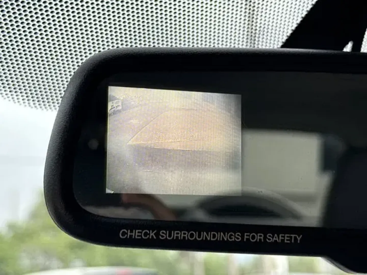 2011 Toyota RAV4 (JTMYF4DV2B5) with an Other engine, AUTOMATIC transmission, located at 1285 Cassat Ave, Jacksonville, FL, 32205, (904) 425-3000, 30.299780, -81.732430 - KBB.com 10 Best Used Family Cars Under $15,000. Only 136,258 Miles! Delivers 28 Highway MPG and 22 City MPG! This Toyota RAV4 boasts a Gas I4 2.5L/152 engine powering this Automatic transmission. Washer-linked variable intermittent windshield wipers, Vehicle stability control (VSC), Traction control - Photo#16