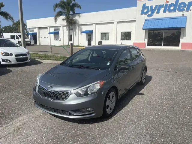 2016 Kia Forte 5-Door (KNAFK5A87G5) with an Other engine, AUTOMATIC transmission, located at 7701 Park Blvd., Pinellas Park, FL, 33781, (727) 369-7777, 27.839552, -82.747284 - Are you ready to enhance your daily commute or embark on your next weekend adventure? Look no further than this exceptional 2016 Kia Forte 5-Door, available now at Byrider Florida #154 in Pinellas Park, FL. This versatile vehicle is perfect for budget-conscious buyers seeking reliable transportation - Photo#1