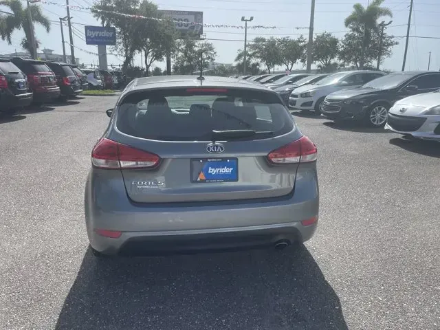 2016 Kia Forte 5-Door (KNAFK5A87G5) with an Other engine, AUTOMATIC transmission, located at 7701 Park Blvd., Pinellas Park, FL, 33781, (727) 369-7777, 27.839552, -82.747284 - Are you ready to enhance your daily commute or embark on your next weekend adventure? Look no further than this exceptional 2016 Kia Forte 5-Door, available now at Byrider Florida #154 in Pinellas Park, FL. This versatile vehicle is perfect for budget-conscious buyers seeking reliable transportation - Photo#5