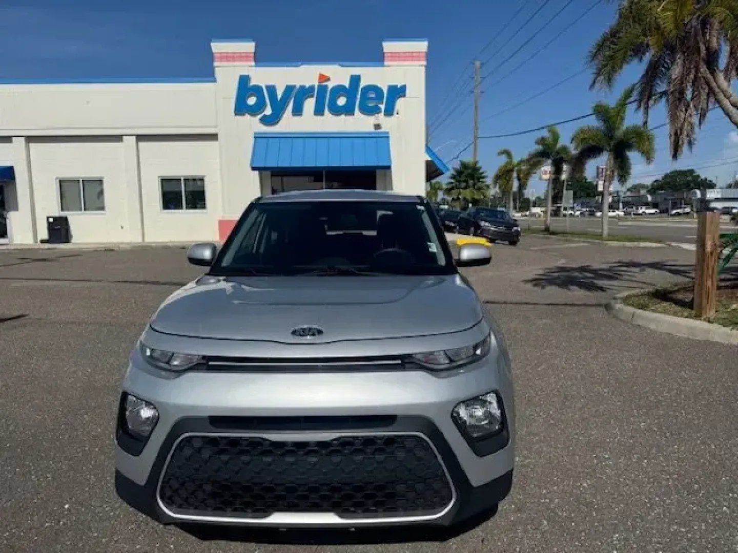 2021 Kia Soul (KNDJ23AUXM7) with an Other engine, AUTOMATIC transmission, located at 7701 Park Blvd., Pinellas Park, FL, 33781, (727) 369-7777, 27.839552, -82.747284 - Boasts 35 Highway MPG and 29 City MPG! This Kia Soul delivers a Regular Unleaded I-4 2.0 L/122 engine powering this Variable transmission. CARPETED FLOOR MATS, CARGO NET, Variable intermittent wipers.* This Kia Soul Features the Following Options *Urethane Gear Shifter Material, Trip computer, Trans - Photo#2