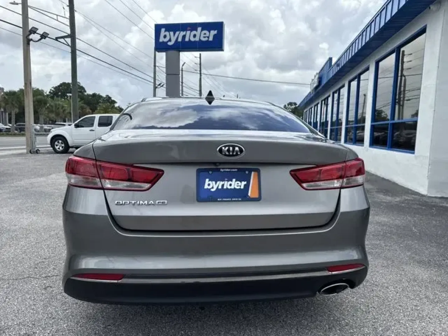 2016 Kia Optima (5XXGT4L34GG) with an Other engine, AUTOMATIC transmission, located at 1285 Cassat Ave, Jacksonville, FL, 32205, (904) 425-3000, 30.299780, -81.732430 - IIHS Top Safety Pick+. Scores 35 Highway MPG and 24 City MPG! This Kia Optima boasts a Regular Unleaded I-4 2.4 L/144 engine powering this Automatic transmission. TITANIUM GRAY, CARPETED FLOOR MATS, BLACK, CLOTH SEAT TRIM W/YES ESSENTIALS.* This Kia Optima Features the Following Options *Window Grid - Photo#5