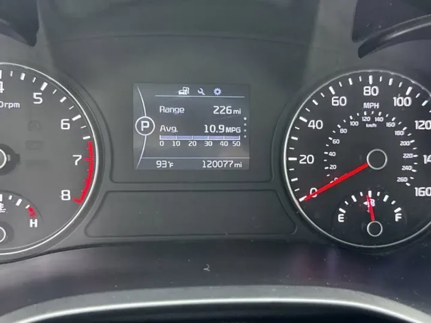 2016 Kia Optima (5XXGT4L34GG) with an Other engine, AUTOMATIC transmission, located at 1285 Cassat Ave, Jacksonville, FL, 32205, (904) 425-3000, 30.299780, -81.732430 - IIHS Top Safety Pick+. Scores 35 Highway MPG and 24 City MPG! This Kia Optima boasts a Regular Unleaded I-4 2.4 L/144 engine powering this Automatic transmission. TITANIUM GRAY, CARPETED FLOOR MATS, BLACK, CLOTH SEAT TRIM W/YES ESSENTIALS.* This Kia Optima Features the Following Options *Window Grid - Photo#15