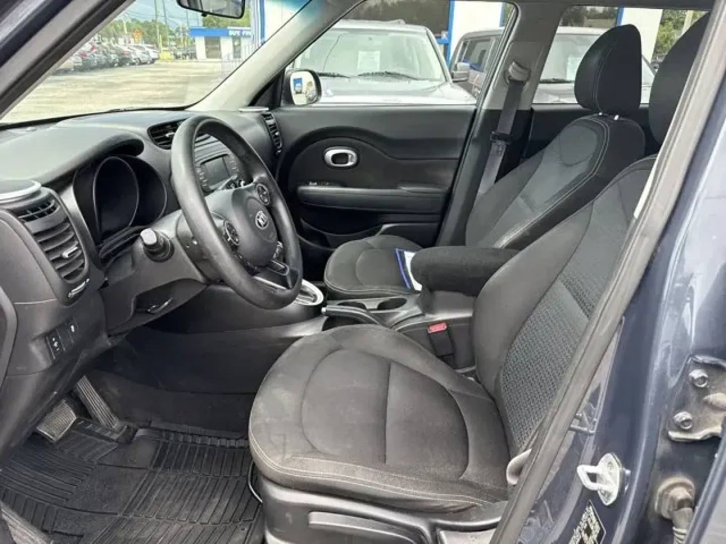 2016 Kia Soul (KNDJP3A51G7) with an Other engine, AUTOMATIC transmission, located at 1285 Cassat Ave, Jacksonville, FL, 32205, (904) 425-3000, 30.299780, -81.732430 - IIHS Top Safety Pick. Only 104,298 Miles! Delivers 31 Highway MPG and 24 City MPG! This Kia Soul delivers a Regular Unleaded I-4 2.0 L/122 engine powering this Automatic transmission. PUDDLE LIGHTS, FATHOM BLUE, CARPETED FLOOR MATS.*This Kia Soul Comes Equipped with These Options *CARGO TRAY, BLACK, - Photo#9