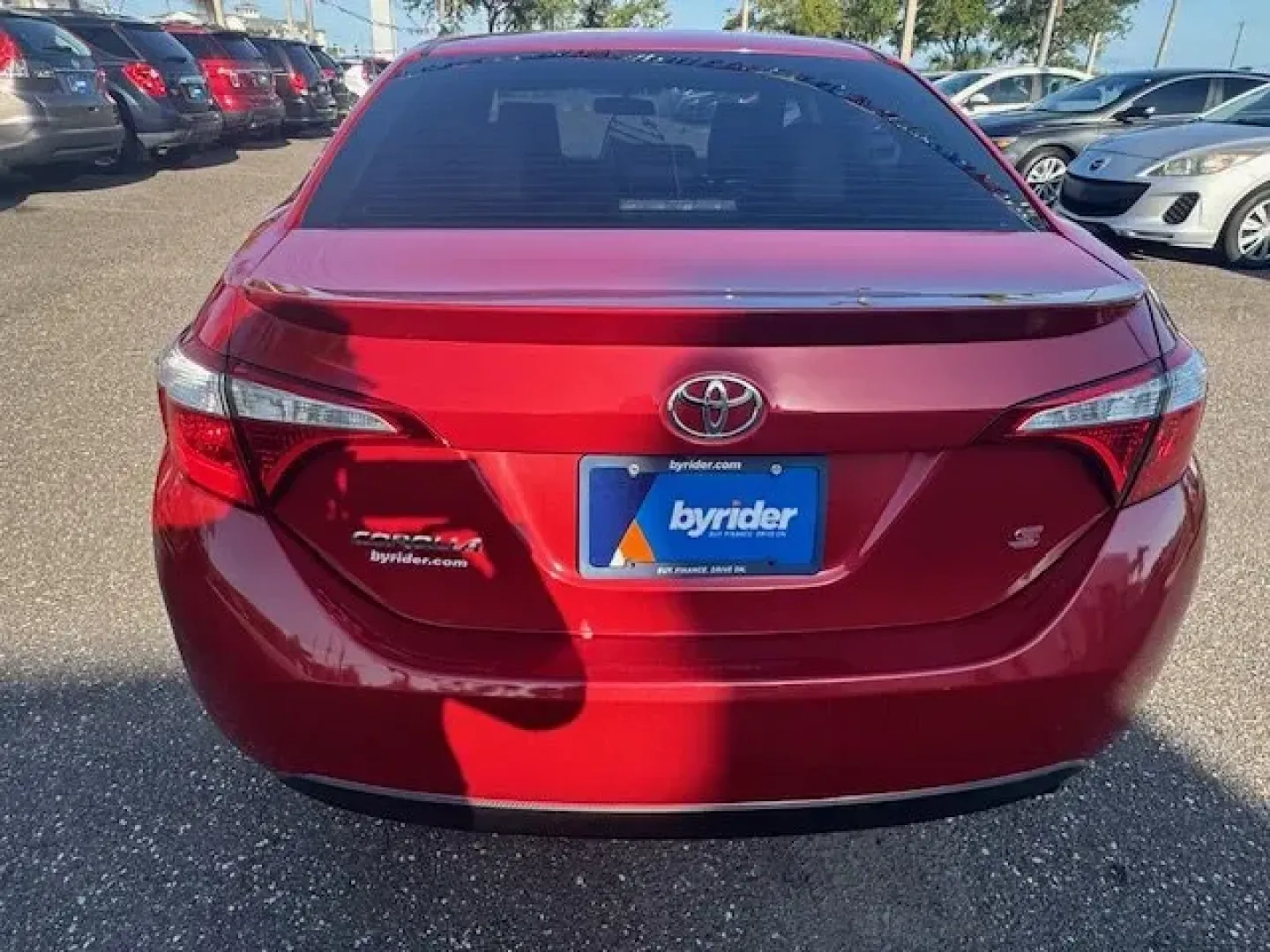 2015 Toyota Corolla (5YFBURHE0FP) with an Other engine, AUTOMATIC transmission, located at 7701 Park Blvd., Pinellas Park, FL, 33781, (727) 369-7777, 27.839552, -82.747284 - KBB.com 10 Tech-Savviest Cars Under $20,000. This Toyota Corolla boasts a Regular Unleaded I-4 1.8 L/110 engine powering this Automatic transmission. Urethane Gear Shifter Material, Trunk Rear Cargo Access, Trip computer.* This Toyota Corolla Features the Following Options *Torsion beam rear suspens - Photo#4