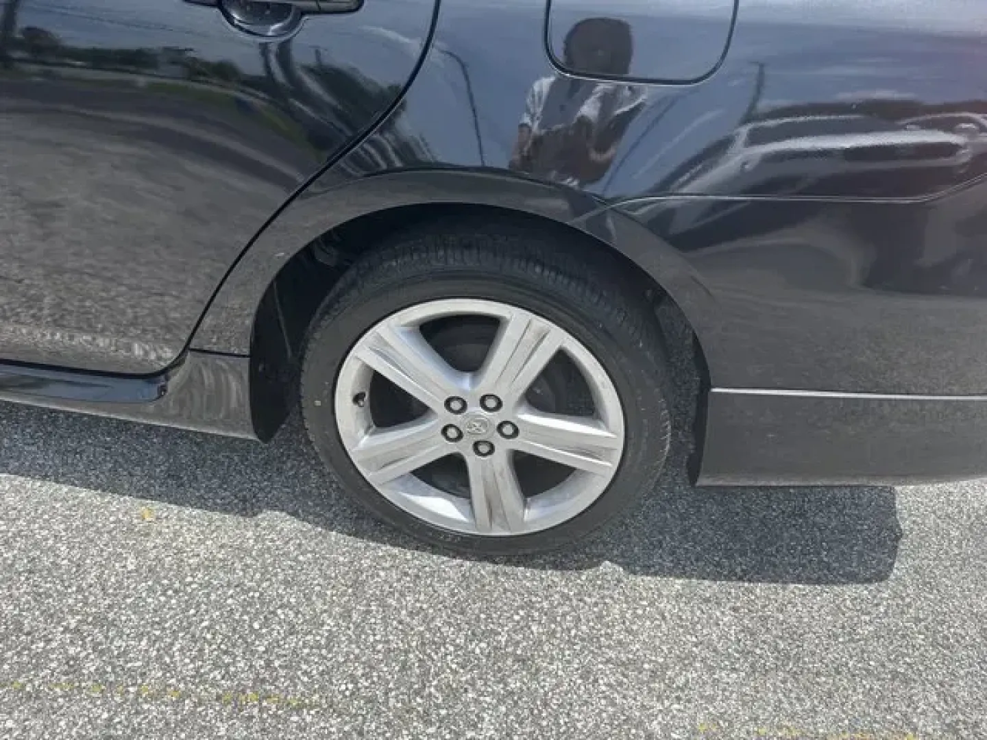 2013 Toyota Corolla (2T1BU4EE6DC) with an Other engine, AUTOMATIC transmission, located at 1285 Cassat Ave, Jacksonville, FL, 32205, (904) 425-3000, 30.299780, -81.732430 - **Discover Your Next Adventure with the 2013 Toyota Corolla at Byrider Florida #139!**<br /> <br /> Are you ready to elevate your daily commute or embark on weekend adventures? The 2013 Toyota Corolla is the perfect vehicle for budget-conscious buyers seeking reliability and efficiency. Known for it - Photo#5