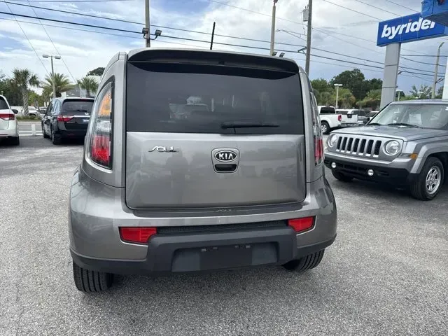 2011 Kia Soul (KNDJT2A2XB7) with an Other engine, AUTOMATIC transmission, located at 1285 Cassat Ave, Jacksonville, FL, 32205, (904) 425-3000, 30.299780, -81.732430 - **Discover Your New Adventure with the 2011 Kia Soul at Byrider Florida #139!**<br /> <br /> Are you ready to elevate your lifestyle? Whether you're a commuter navigating the bustling streets of Jacksonville or a weekend warrior seeking spontaneous adventures, the 2011 Kia Soul is your perfect compa - Photo#5
