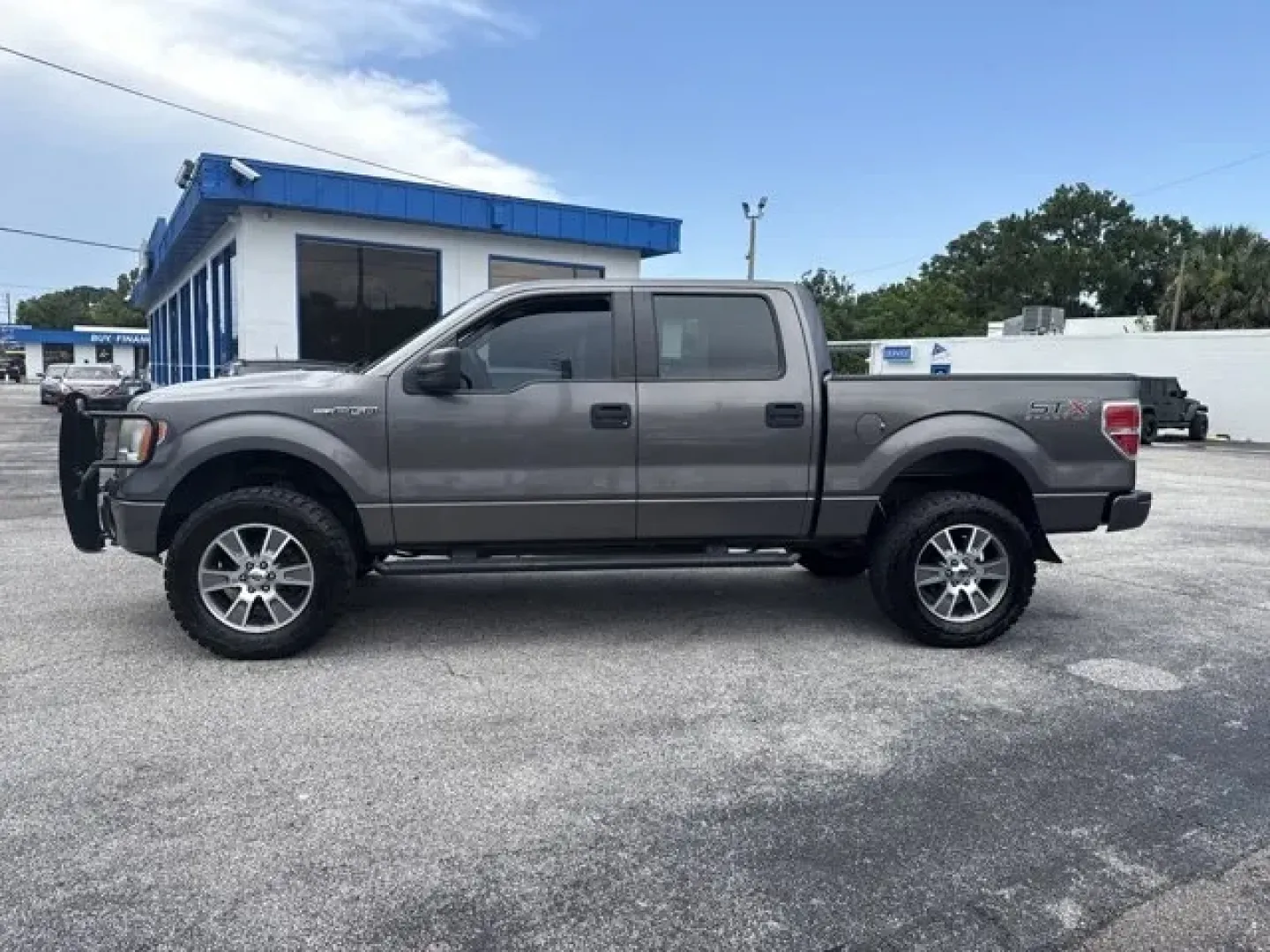 2014 Ford F-150 (1FTFW1EF4EF) with an Other engine, AUTOMATIC transmission, located at 1285 Cassat Ave, Jacksonville, FL, 32205, (904) 425-3000, 30.299780, -81.732430 - Are you ready to elevate your adventures on and off the road? Look no further than this stunning 2014 Ford F-150, available now at Byrider Florida #139, your trusted Buy Here Pay Here dealership located at 1285 Cassat Ave, Jacksonville, FL 32205. Whether you're a weekend warrior heading for a campin - Photo#3
