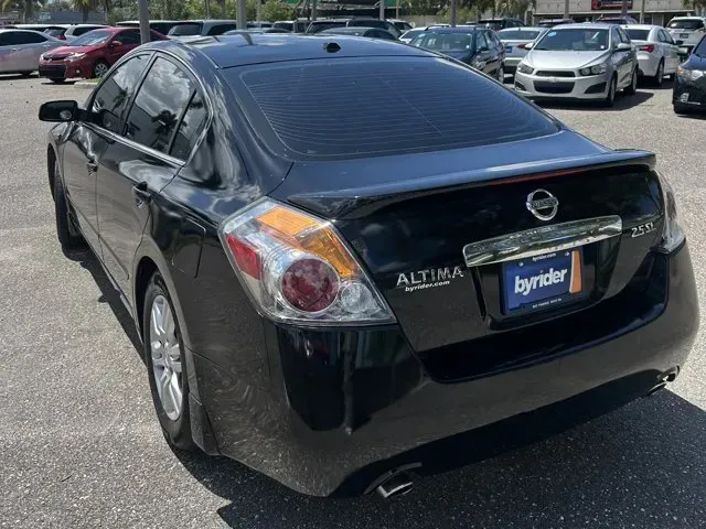 2012 Nissan Altima (1N4AL2AP7CC) with an Other engine, AUTOMATIC transmission, located at 7701 Park Blvd., Pinellas Park, FL, 33781, (727) 369-7777, 27.839552, -82.747284 - Step into a world of reliability and comfort with the 2012 Nissan Altima, the perfect sedan for those seeking a dependable vehicle for their daily commute, weekend adventures, or family outings. At Byrider Florida #154 in Pinellas Park, we understand that life demands a vehicle that can keep up with - Photo#4