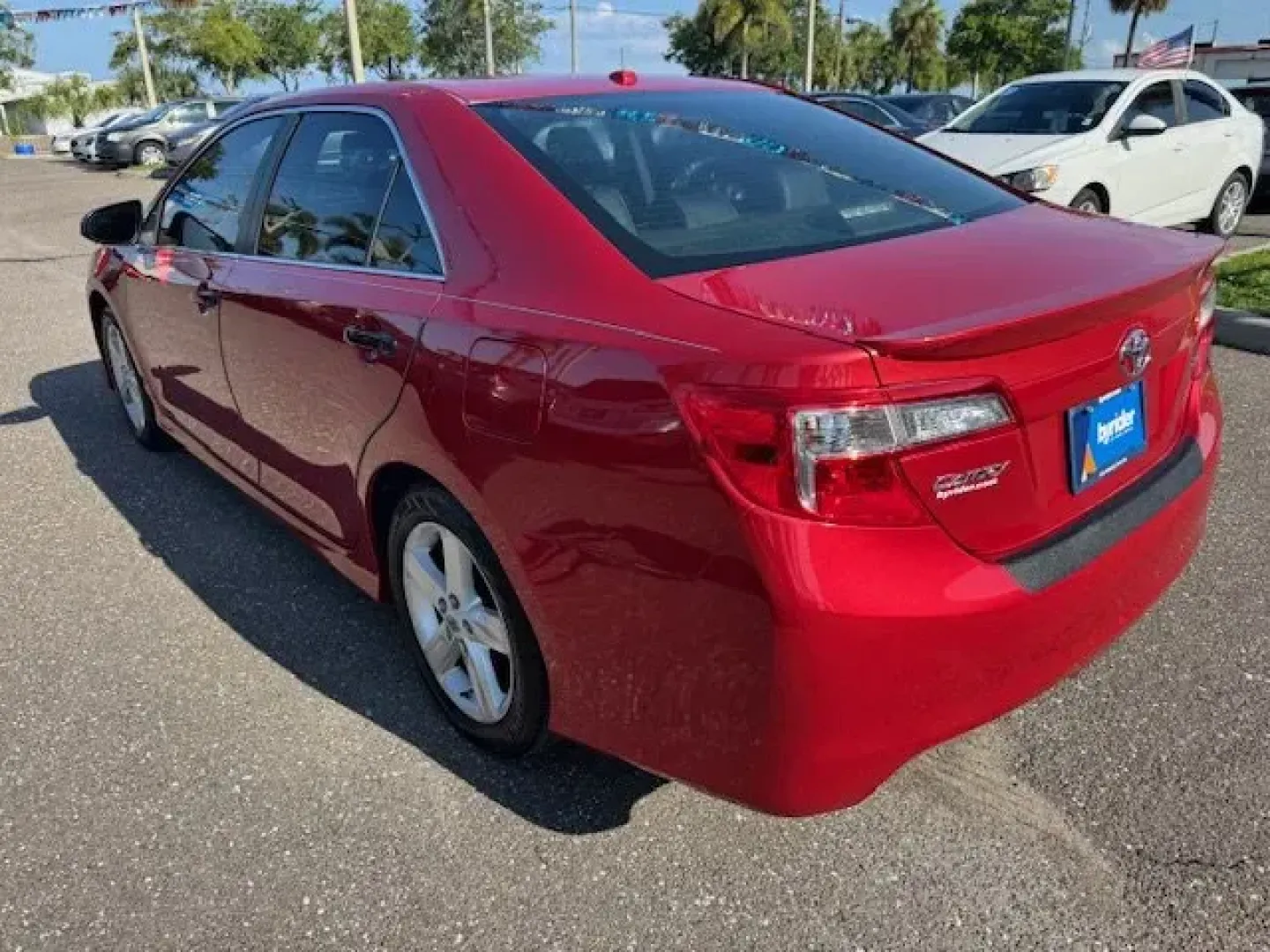 2013 Toyota Camry (4T1BF1FK9DU) with an Other engine, AUTOMATIC transmission, located at 7701 Park Blvd., Pinellas Park, FL, 33781, (727) 369-7777, 27.839552, -82.747284 - **Unleash Your Lifestyle with the 2013 Toyota Camry at Byrider Florida #154!**<br /> <br /> Are you in search of a reliable vehicle that can effortlessly transition from your daily commute to weekend adventures? Look no further! This **2013 Toyota Camry** is the perfect companion for anyone looking - Photo#2
