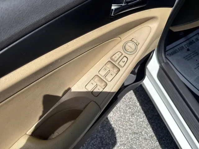 2012 Hyundai Sonata (5NPEB4AC6CH) with an Other engine, AUTOMATIC transmission, located at 1285 Cassat Ave, Jacksonville, FL, 32205, (904) 425-3000, 30.299780, -81.732430 - Are you searching for a reliable sedan that fits seamlessly into your lifestyle? Look no further than this stunning 2012 Hyundai Sonata, available now at Byrider Florida #139 in Jacksonville, FL. With its sleek Shimmering White exterior and comfortable interior, this vehicle is perfect for daily com - Photo#8