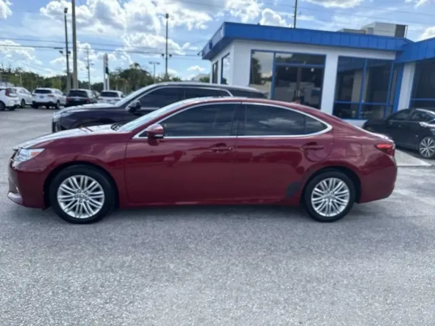 2013 Lexus ES 350 (JTHBK1GG5D2) with an Other engine, AUTOMATIC transmission, located at 1285 Cassat Ave, Jacksonville, FL, 32205, (904) 425-3000, 30.299780, -81.732430 - **Discover the Luxury of a 2013 Lexus ES 350 Perfect for Your Next Adventure!**<br /> <br /> Are you seeking a luxurious ride that combines comfort, style, and dependability? Look no further than this stunning 2013 Lexus ES 350, available now at Byrider Florida #139 in Jacksonville, FL. This vehicl - Photo#1