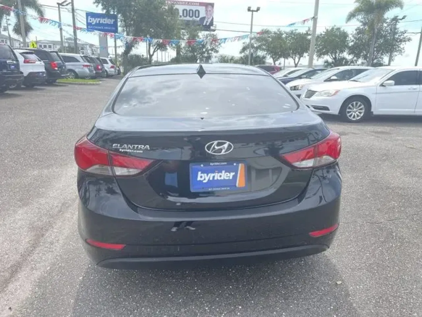2016 Hyundai Elantra (KMHDH4AE4GU) with an Other engine, AUTOMATIC transmission, located at 7701 Park Blvd., Pinellas Park, FL, 33781, (727) 369-7777, 27.839552, -82.747284 - **Discover Your Next Adventure with the 2016 Hyundai Elantra at Byrider Florida #154!**<br /> <br /> Are you searching for a reliable, stylish, and budget-friendly sedan that can effortlessly elevate your everyday commutes and weekend getaways? Look no further than this 2016 Hyundai Elantra, availab - Photo#5